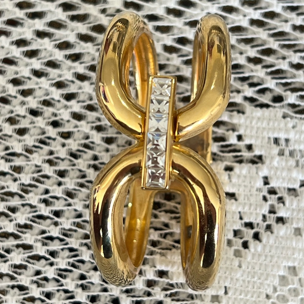 1970s Vintage gold tone big chunky crystal bracelet